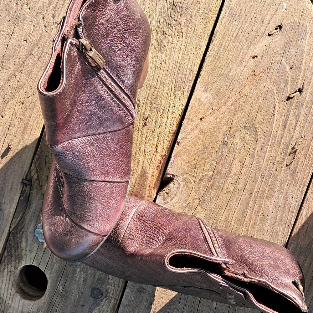 Ankle boots